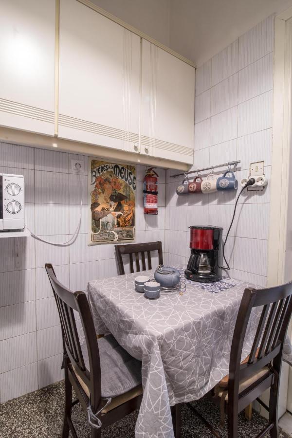 Koukaki Traditional Apartment Atene Esterno foto